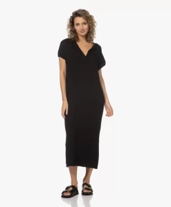 Resort Finest Rib Gebreide Katoenen Midi Jurk - Zwart