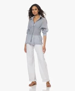 Róhe Seersucker Blouse Met Gesmokte Taille - Antique Blue -Kleding Series Winkel 230404 1516a176 10ef 48ad a7bf dc5647450cfb