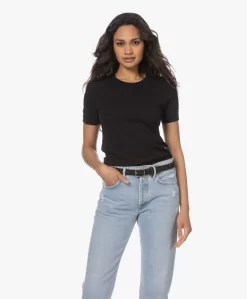 Viveh Esme Interlock Jersey T-Shirt - Zwart -Kleding Series Winkel 230407 5c9dd7fc 59d9 42de 954d 78445fa4fa81 scaled
