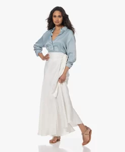 Viveh Mica Satijnen Maxi Wikkelrok - Coconut Milk -Kleding Series Winkel 230407 c345896d c7dd 4109 b3db 466be72d4a56 scaled