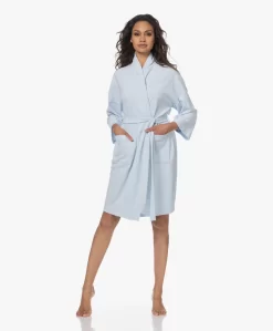 Hanro Terry Jersey Badstof Badjas - Misty Blue -Kleding Series Winkel 230417 2a76e968 3cc3 4afa a3f9 79321d96ce44 scaled