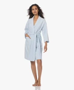 Hanro Terry Jersey Badstof Badjas - Misty Blue -Kleding Series Winkel 230417 d1a4ee88 3b49 4a2e bfe5 52572dccb030 1 scaled