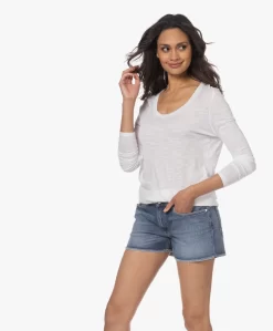 American Vintage Jacksonville Slub Longsleeve - Wit 15 American Vintage Jacksonville Slub Longsleeve - Wit -Kleding Series Winkel 230418 49a72c2c 53e5 43aa acfe 9a65f2521eb5 scaled