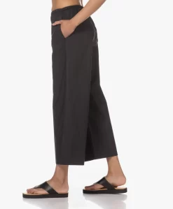 By Malene Birger Luisa Poplin Culotte - Zwart -Kleding Series Winkel 230418 6c90235a 7b9b 4063 b72a 5727f178c2d1 scaled