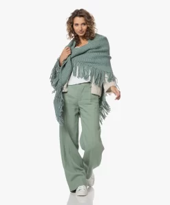 Manos Del Uruguay Merino Wolmix Poncho - Jade Groen -Kleding Series Winkel 230420 8b70729c 7761 4832 81cd a602f7657be9 scaled