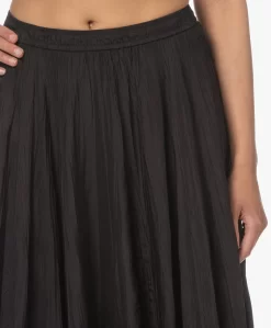 Joseph Sully Habotai Zijden Crinkle Midi Rok - Zwart -Kleding Series Winkel 230424 dcaef199 1e11 4267 b453 475bee03c11c scaled