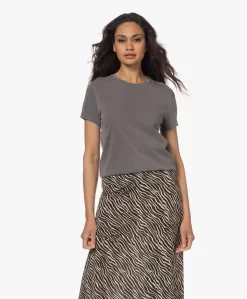 American Vintage Vegiflower Organic Cotton T-Shirt - Metal -Kleding Series Winkel 230501 c9f616e2 e7be 4b94 8900 c6e39d9ea456 scaled