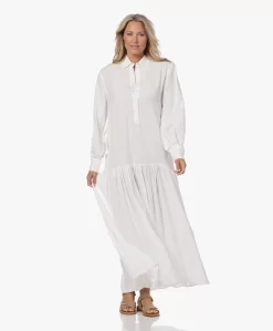 Viveh Selenite Viscose-Linnen Maxi Jurk - Coconut Milk 24 Viveh Selenite Viscose-Linnen Maxi Jurk - Coconut Milk -Kleding Series Winkel 230502 81c72f0b e15a 47e9 a765 369a7e48124d scaled