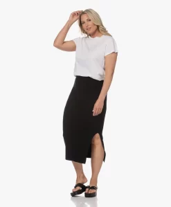 Filippa K Bio-Katoenen Korte Mouwen T-Shirt - Wit -Kleding Series Winkel 230502 c541cb6f 2ef4 448c 9279 7832cefa1214 scaled