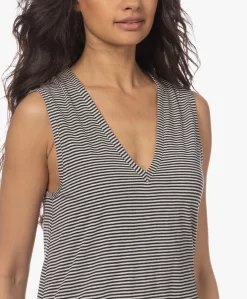 Rag & Bone Michal Gestreepte Jersey Maxi Jurk - Navy/Off-White -Kleding Series Winkel 230504 0cab166d 1746 44fe b8e3 c28eb8b399d5 scaled