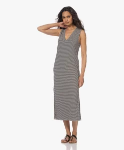 Rag & Bone Michal Gestreepte Jersey Maxi Jurk - Navy/Off-White -Kleding Series Winkel 230504 6c3ca84e 4c7e 45a2 8518 3a7fc51653b6 scaled