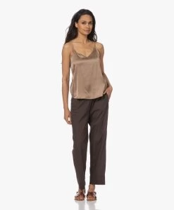 Gai+Lisva Astrid Poplin Pull-On Broek - Mulch -Kleding Series Winkel 230504 b3b00a06 c632 4b67 96c4 bc8495d7ce11
