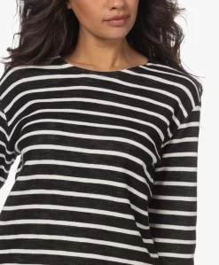 Closed Gestreepte Double-Face Longsleeve - Zwart/Ivoor -Kleding Series Winkel 230516 12226476 1482 4d80 8e40 3b7436dd6190 scaled