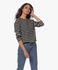 Closed Gestreepte Double-Face Longsleeve - Zwart/Ivoor -Kleding Series Winkel 230516 30044ad6 82c0 4f86 9a7c 5ca38d0bdb43 scaled