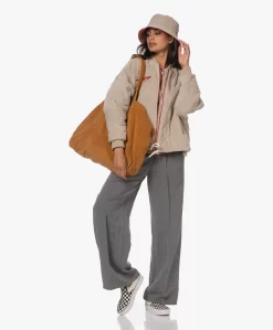 Baindoux Sunset Reversible Bomberjack - Zand -Kleding Series Winkel 230516 47059c88 8664 4035 99c6 5068a018fa6d scaled