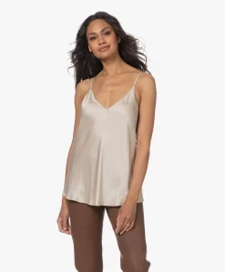 Resort Finest Satijnen Camisole Top - Champagne -Kleding Series Winkel 230516 dfc9b5b2 6702 445d bebb 9e2bd3dc6d09 scaled