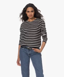 Closed Gestreepte Double-Face Longsleeve - Zwart/Ivoor -Kleding Series Winkel 230516 f81ff636 769a 4b55 8b0c 1ce2aa119d4b scaled