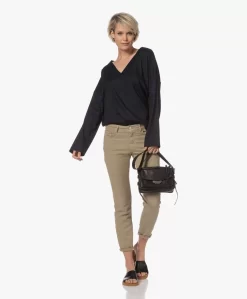 See By Chloé Essie Leren Slippers - Zwart -Kleding Series Winkel 230523 6614911a dd26 4436 9e68 ecacb8010643 scaled