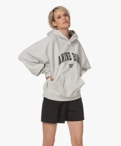 Anine Bing Harvey College Logo Sweatshirt - Grijs Mêlee -Kleding Series Winkel 230523 bc32e9ba 1c37 414c b94f 02875a29e628 scaled
