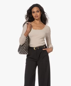 Anine Bing Waylon Leren Western Riem - Zwart/Goud -Kleding Series Winkel 230525 068dd34c d7f3 49c2 9260 de4ae5f043b6 scaled