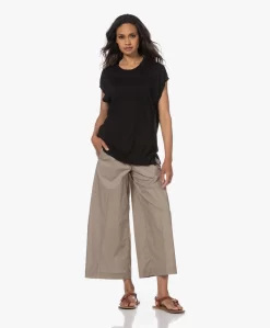 Closed Mouwloos Gebreid Linnenmix T-Shirt - Zwart -Kleding Series Winkel 230525 232758b0 1942 4cab 9cb6 4826461cd7ec scaled