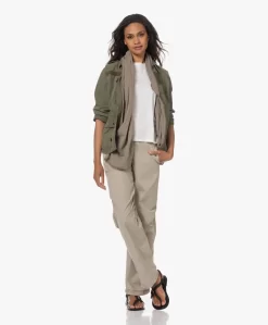 James Perse Supima Stretch Poplin Parachute Broek - String Pigment -Kleding Series Winkel 230525 cf4a58c7 02a1 4608 8d39 fad742007fcc scaled