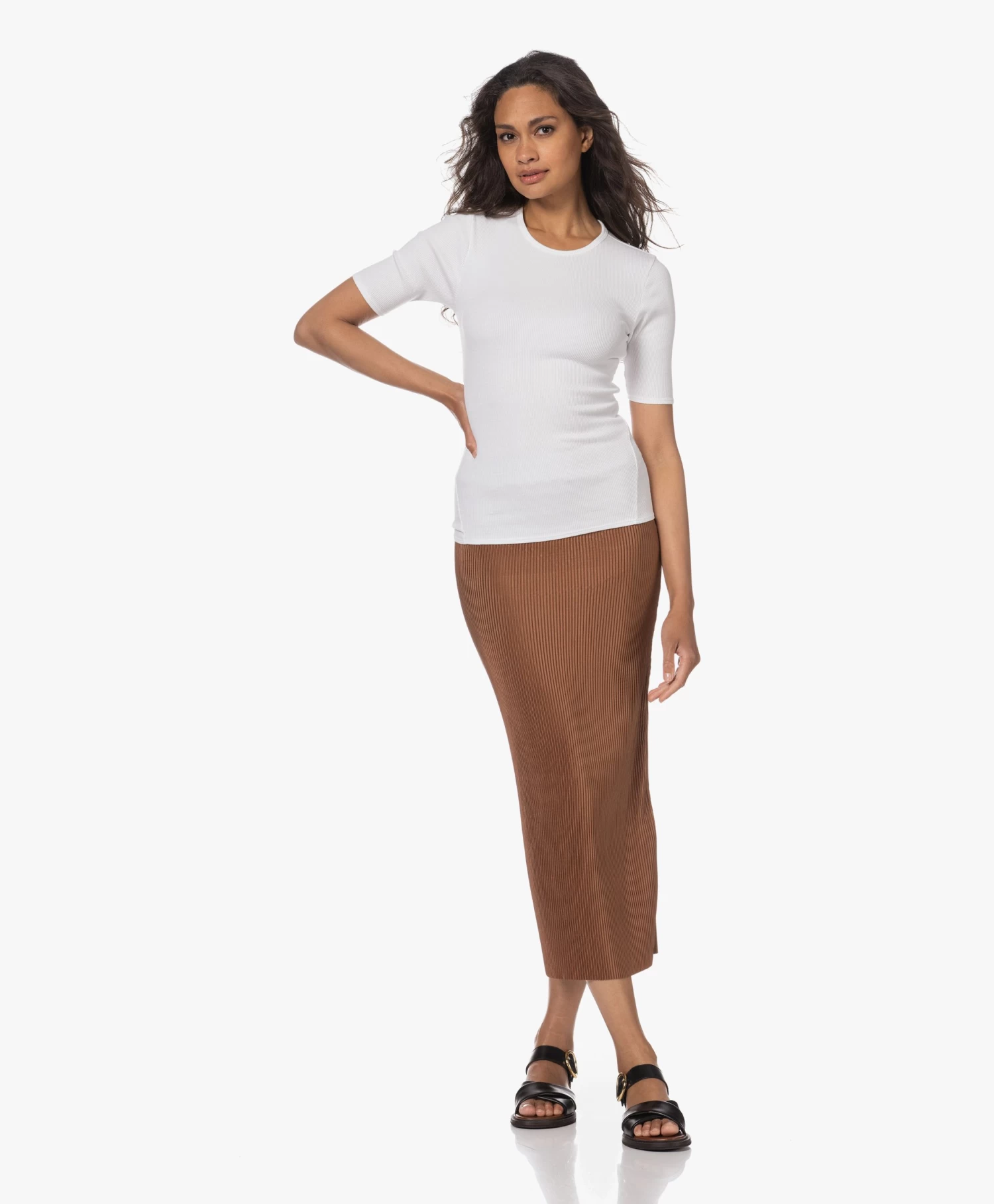 By Malene Birger Velmas Plissé Midi Rok - Dark Tan 5 By Malene Birger Velmas Plissé Midi Rok - Dark Tan - Afbeelding 5