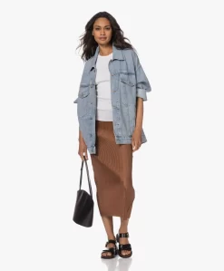 By Malene Birger Velmas Plissé Midi Rok - Dark Tan 18 By Malene Birger Velmas Plissé Midi Rok - Dark Tan -Kleding Series Winkel 230530 b6c1c7a8 f43e 411e a6ef 83c935f1ff02 scaled