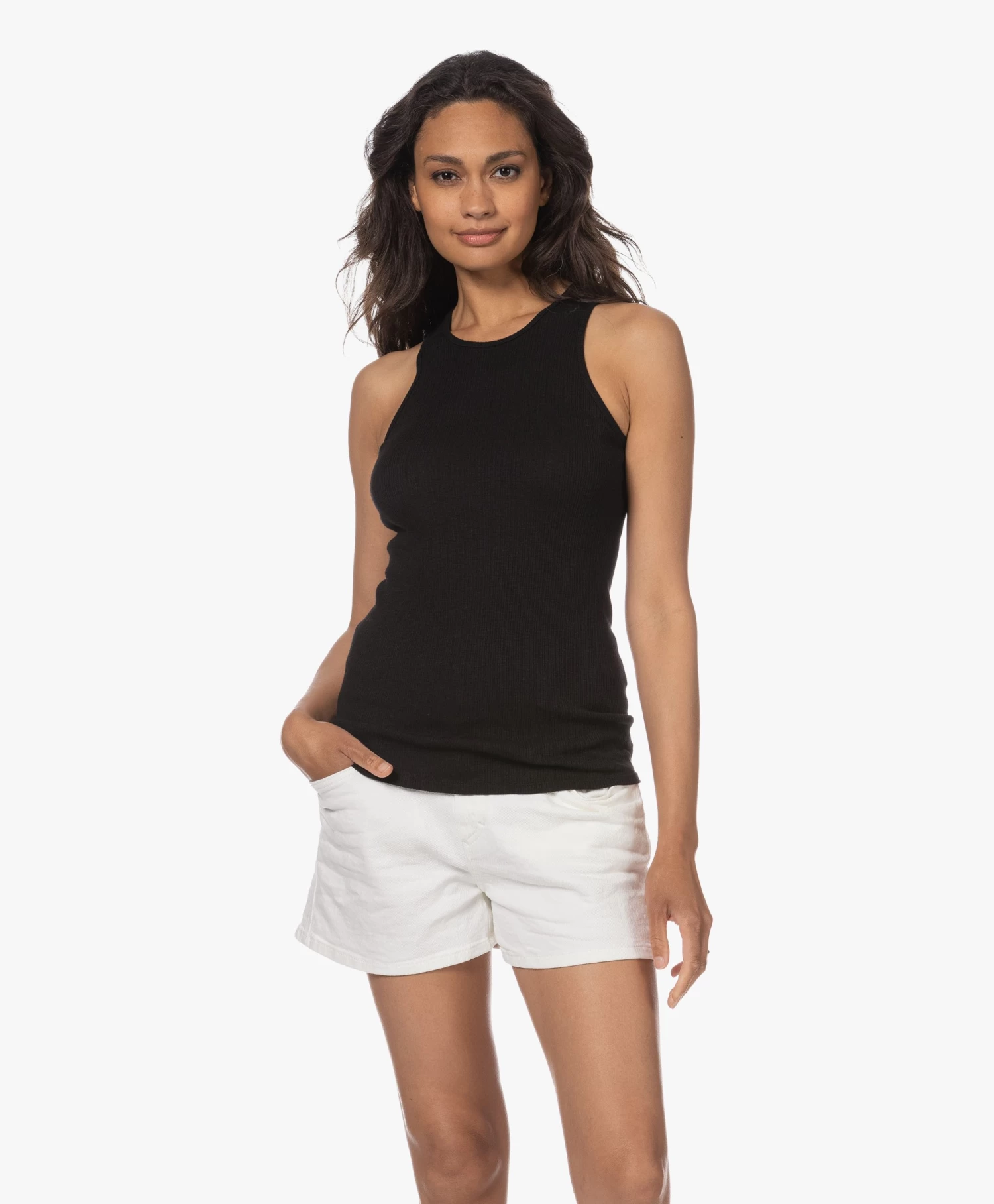 Michael Stars Alana Rib Racerback Tanktop - Zwart 1 Michael Stars Alana Rib Racerback Tanktop - Zwart