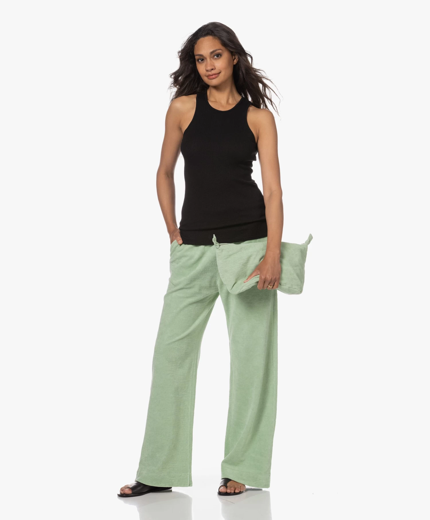 Michael Stars Alana Rib Racerback Tanktop - Zwart 2 Michael Stars Alana Rib Racerback Tanktop - Zwart - Afbeelding 2