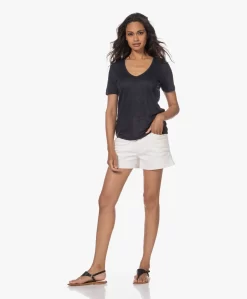 Closed Jocy X Denim Short - Wit -Kleding Series Winkel 230530 eeeb632b 1a37 42db b592 a9cb52fc603d scaled