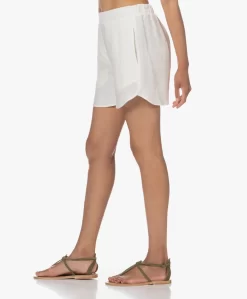 Woman By Earn Tuude Linnen Short - Off-White -Kleding Series Winkel 230531 a713d384 6c9f 4452 a341 19cff0978934 scaled