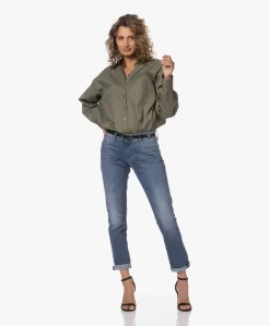 Closed Smalle Leren Riem - Green Patina 23 Closed Smalle Leren Riem - Green Patina -Kleding Series Winkel 230601 339cd9fa fdd8 4f79 afe3 4a38aa49e8fd scaled