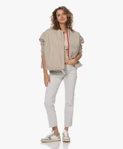 Baindoux Sunset Reversible Bomberjack - Zand -Kleding Series Winkel 230601 963a4c09 81b2 4f11 ad4a b9e55ed8766e scaled