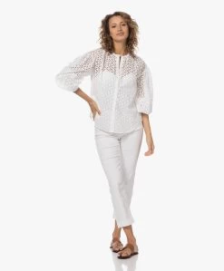 Resort Finest Isabella Broderie Anglaise Blouse - Wit -Kleding Series Winkel 230601 c9ecd102 1161 404d a4ad 54d5edf2dddc