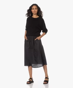 Gai+Lisva Petra Katoenen Poplin Midi Rok - Zwart -Kleding Series Winkel 230606 57410c12 a90c 4a6f 9fca 9cc68b17d14a scaled