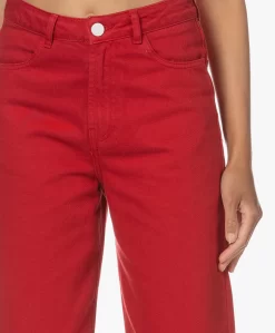 Róhe Relaxed-Fit Straight Jeans - Raspberry Red 22 Róhe Relaxed-Fit Straight Jeans - Raspberry Red -Kleding Series Winkel 230606 69ac4464 502b 44c0 bdce 642411cc26b3 scaled