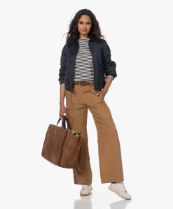 Vince Fluid Cargo Broek - Nile -Kleding Series Winkel 230608 018400c6 d7f0 4c1d abc1 c703a433e56f scaled