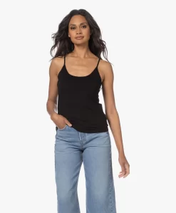 Majestic Filatures Soft Touch Spaghettitop - Zwart 20 Majestic Filatures Soft Touch Spaghettitop - Zwart -Kleding Series Winkel 230613 17d6bad5 f438 42c7 8bfd 817b4009f4ce scaled