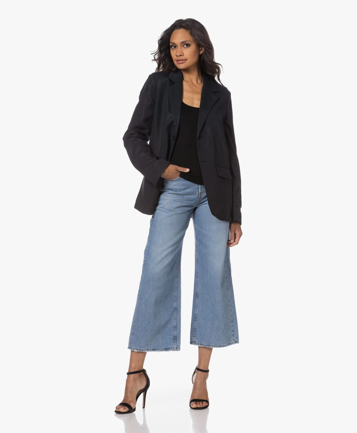 Majestic Filatures Soft Touch Spaghettitop - Zwart 9 Majestic Filatures Soft Touch Spaghettitop - Zwart - Afbeelding 9