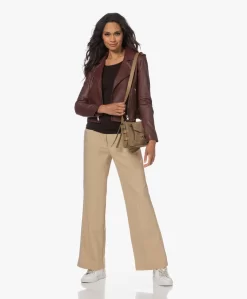 Rag & Bone Small Field Messenger Suède Schoudertas - Olive -Kleding Series Winkel 230613 7a00d892 6464 414c 9e1d e66cbc6a2281 scaled