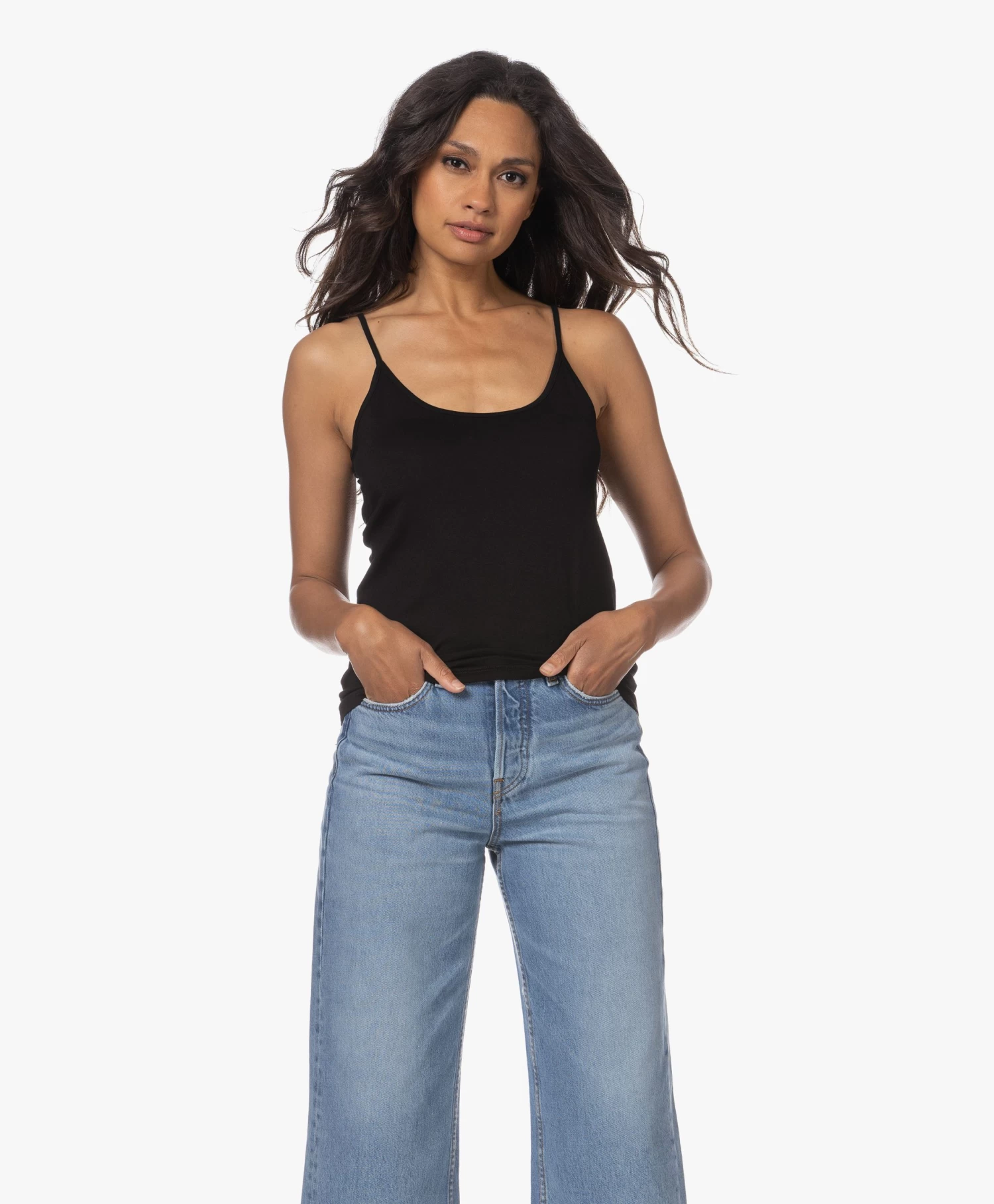 Majestic Filatures Soft Touch Spaghettitop - Zwart 12 Majestic Filatures Soft Touch Spaghettitop - Zwart - Afbeelding 12