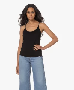 Majestic Filatures Soft Touch Spaghettitop - Zwart 15 Majestic Filatures Soft Touch Spaghettitop - Zwart -Kleding Series Winkel 230613 ea365abd fb50 44f9 80ba 49da2f739965 scaled