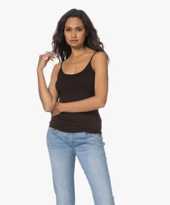 Majestic Filatures Soft Touch Spaghettitop - Aubergine -Kleding Series Winkel 230614 623d05ea ed30 4898 ad28 cd060ad1823f scaled