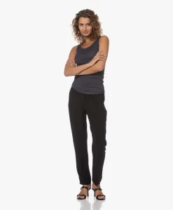 Humanoid Harlie Biologisch Katoenen Top - Graphite -Kleding Series Winkel 230620 0565d1d5 a49e 415f b64a a78c6698eb79 scaled