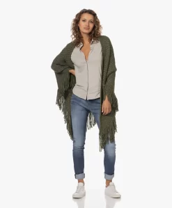 Manos Del Uruguay Merino Wolmix Poncho - Army -Kleding Series Winkel 230620 5250a9b0 f4e2 4749 8e7b 6f84765ad8db scaled