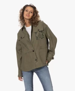 Zadig & Voltaire Kemi Canvas Geborduurd Cargo Jack - Pickle -Kleding Series Winkel 230620 842209a1 b624 47a2 b1bc 407c84377464 scaled