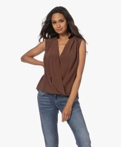 Rag & Bone Meredith Mouwloze Overslag Blouse - Bruin