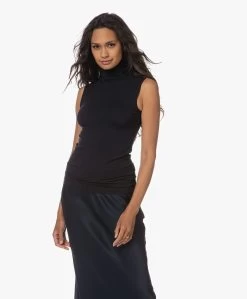 Majestic Filatures Soft Touch Jersey Coltop - Marine