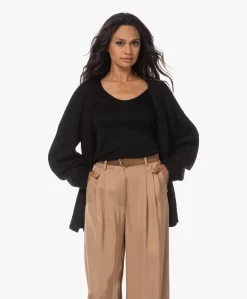 By Malene Birger Cinnum Wolmix Vest - Zwart -Kleding Series Winkel 230622 a39983ce aa70 41e1 825b 3e9be941e1e5 scaled